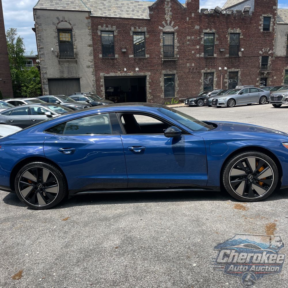 2022 Audi e-tron GT RS