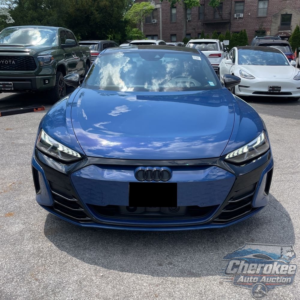 2022 Audi e-tron GT RS