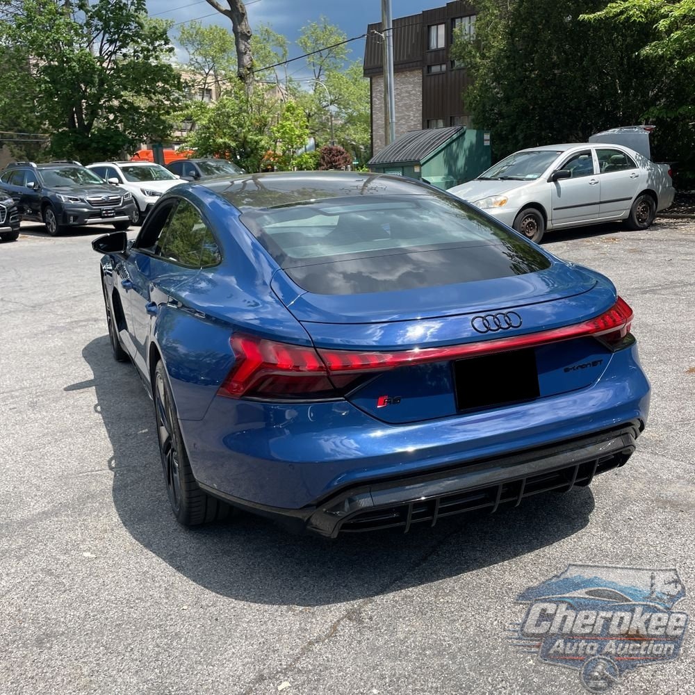 2022 Audi e-tron GT RS