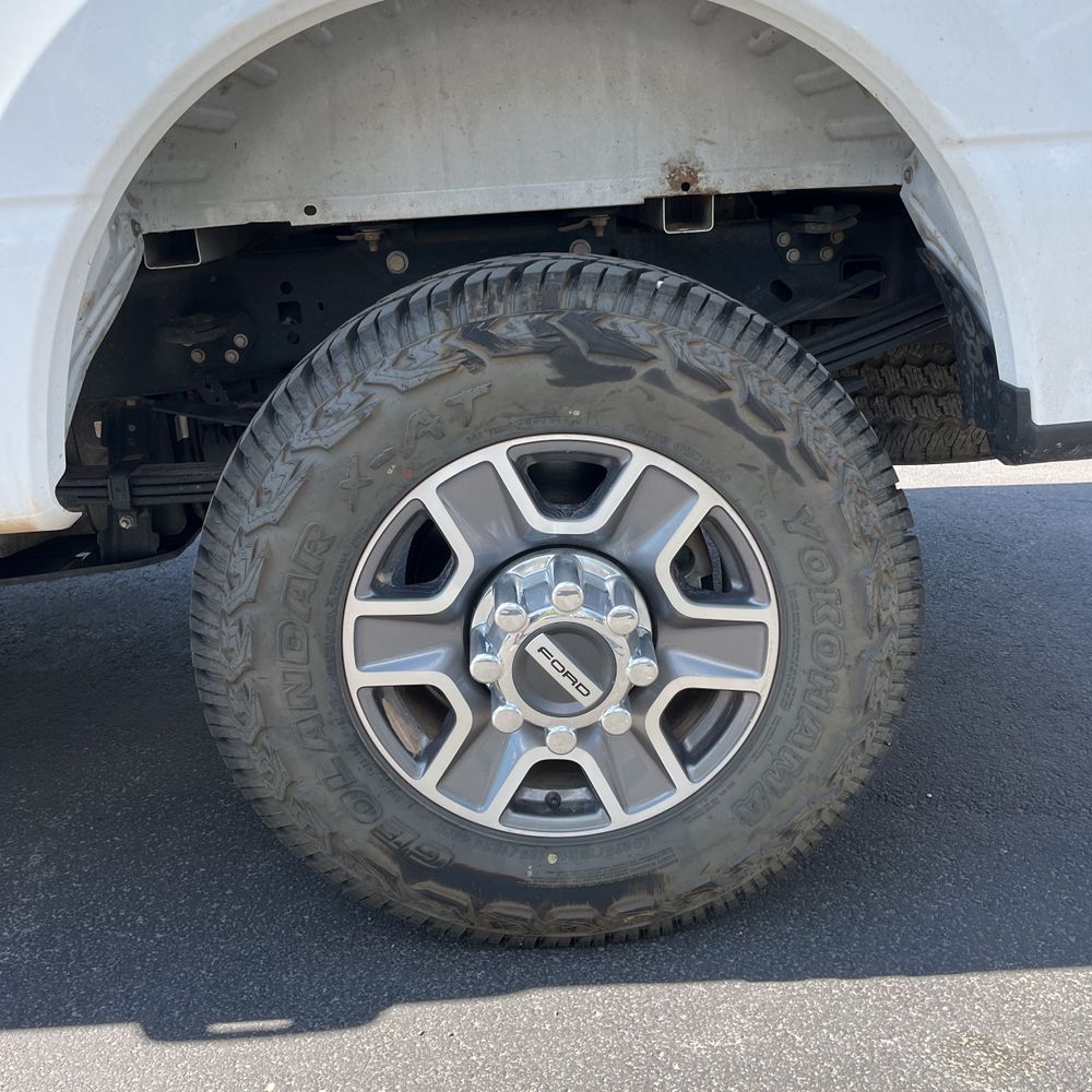 2023 Ford F-350 Super Duty Lariat