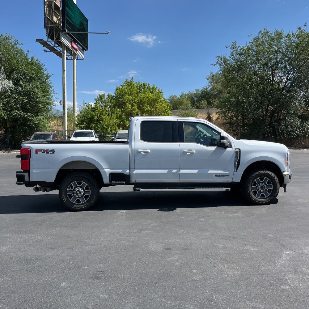 2023 Ford F-350 Super Duty Lariat