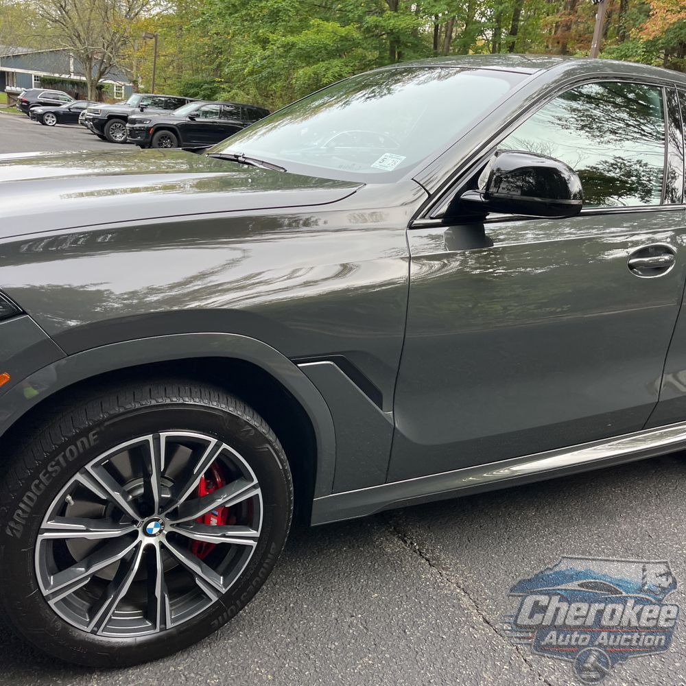 2024 BMW X6 M60i