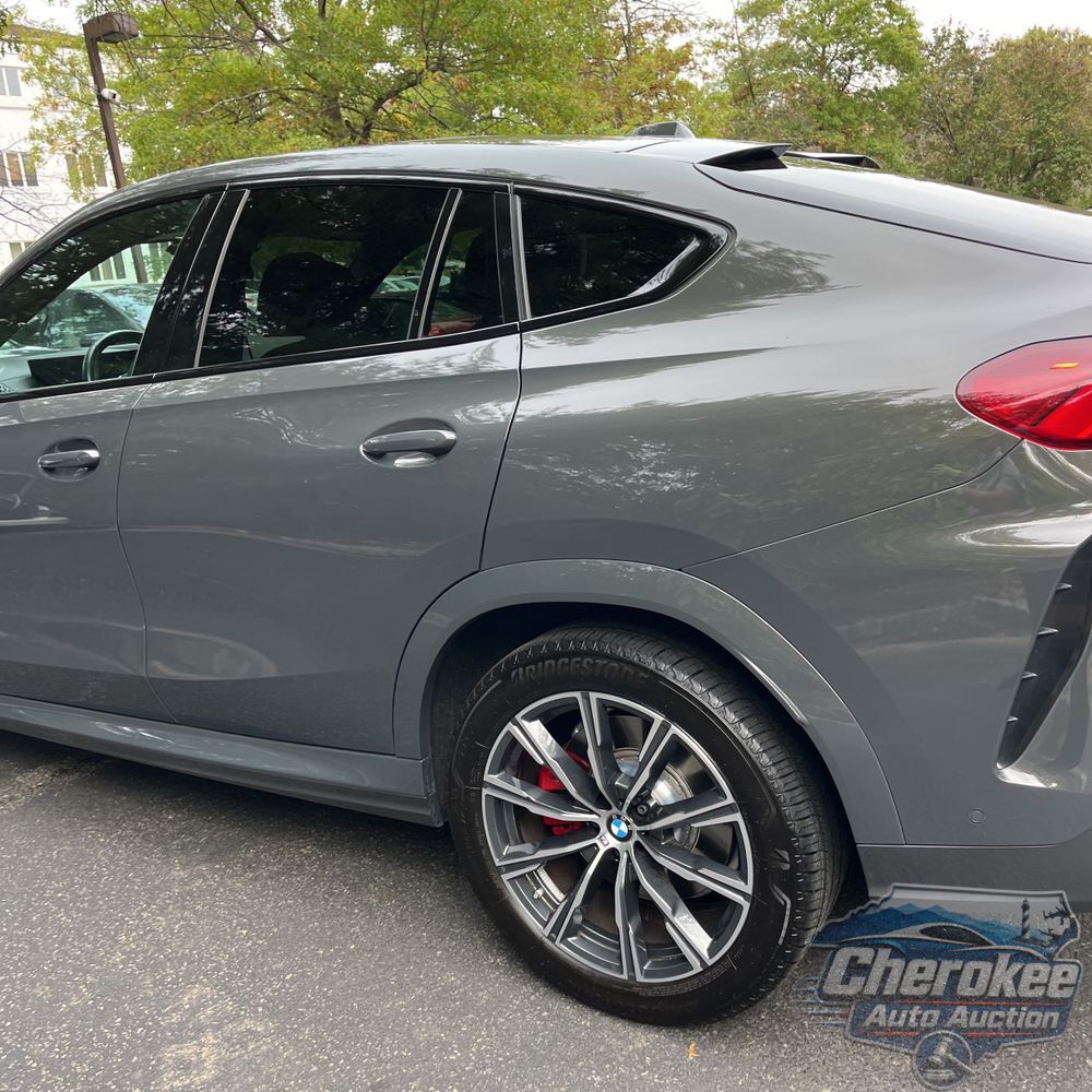 2024 BMW X6 M60i
