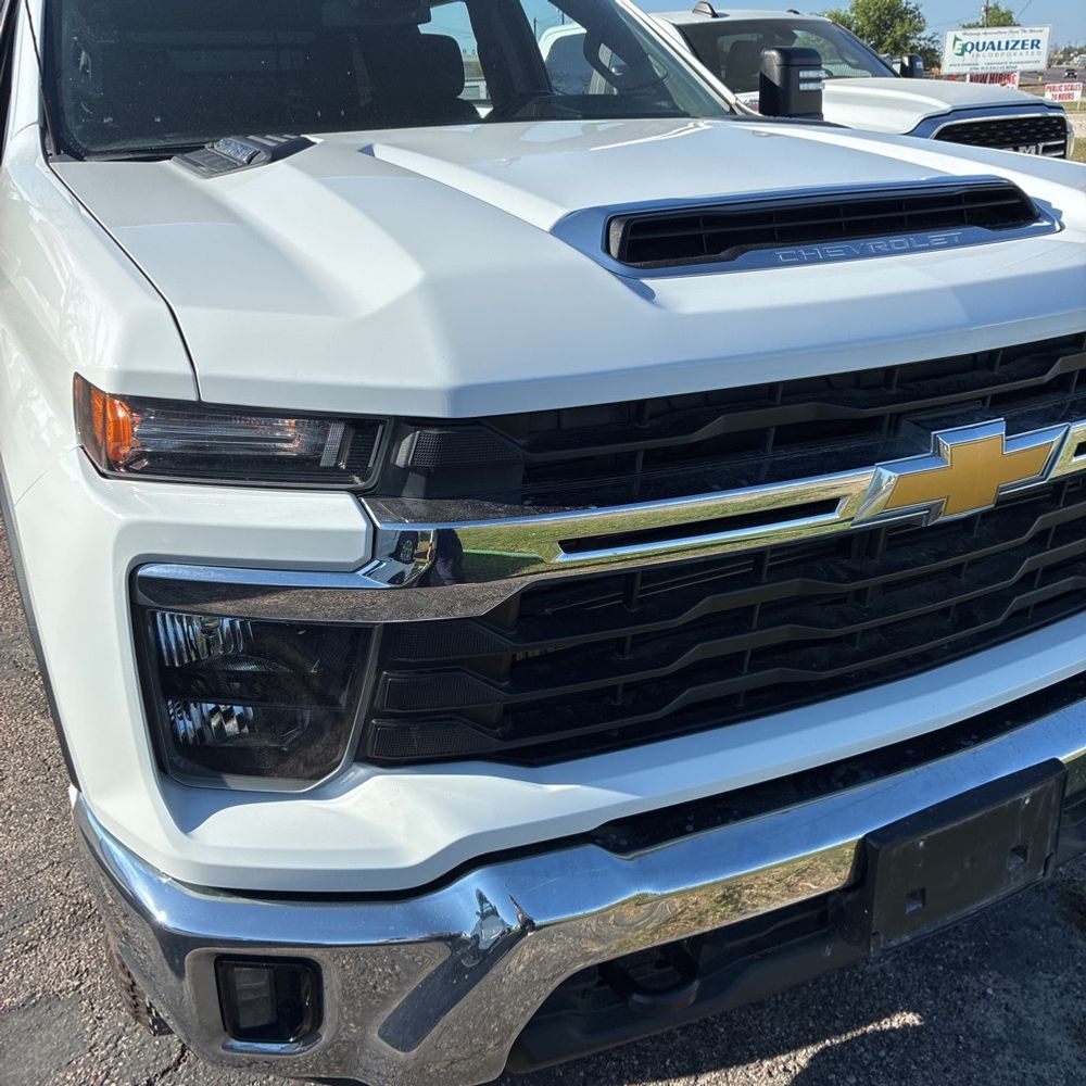 2024 Chevrolet Silverado 2500HD LT
