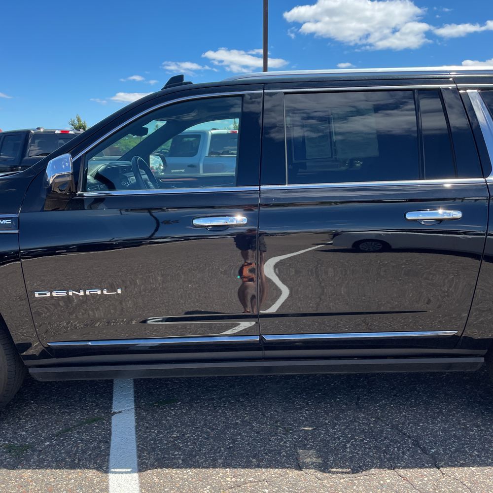 2023 GMC Yukon XL Denali Ultimate