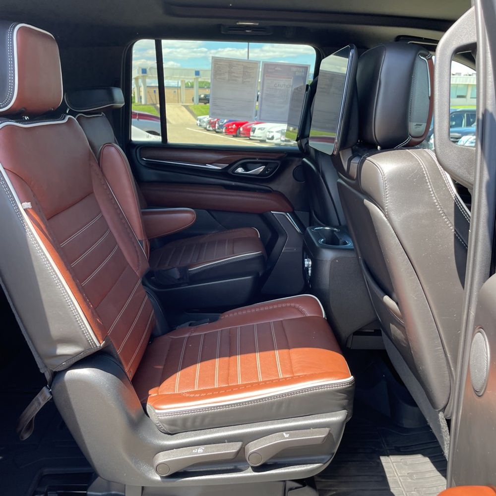 2023 GMC Yukon XL Denali Ultimate