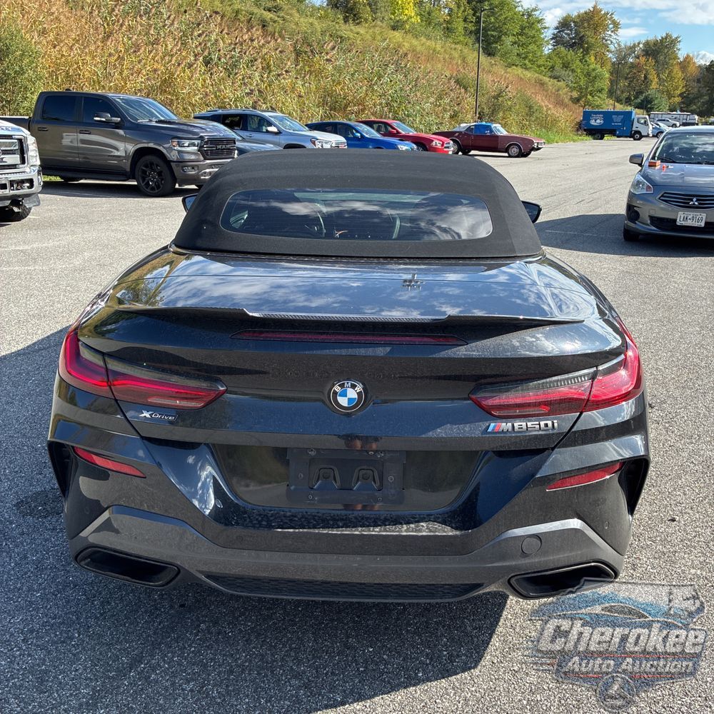 2022 BMW 8-Series M850xi