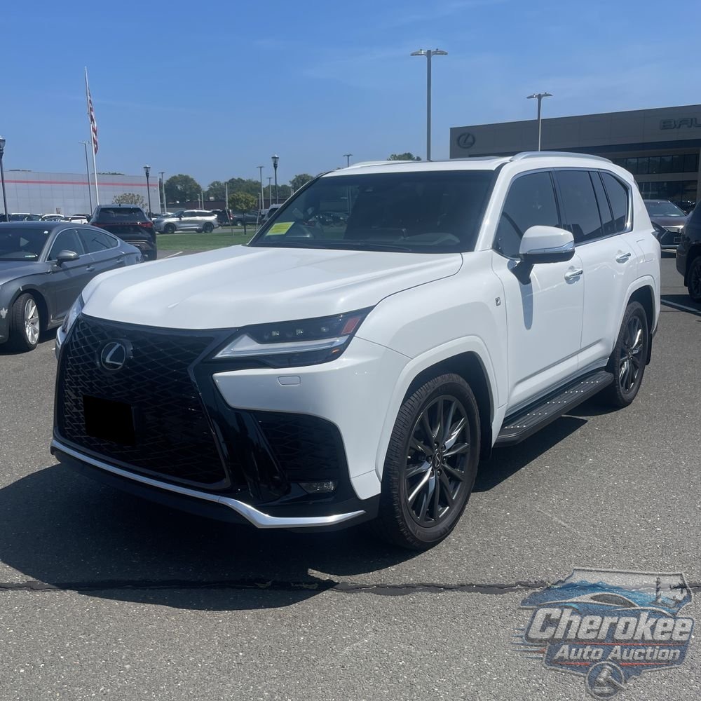 2023 Lexus LX 600 F SPORT Handling