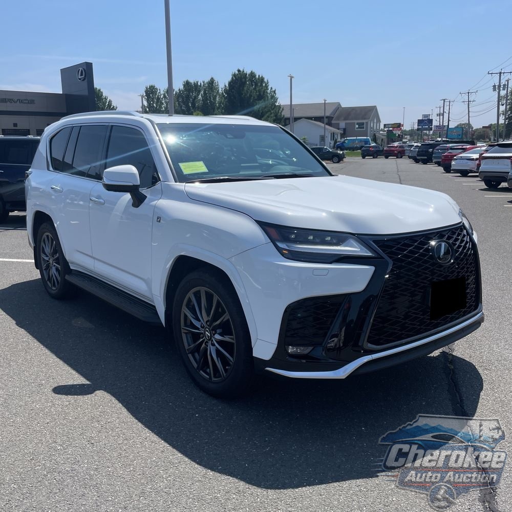 2023 Lexus LX 600 F SPORT Handling