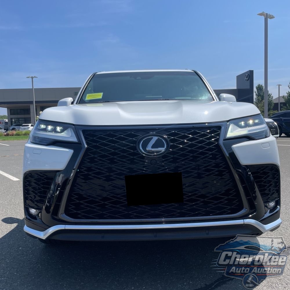 2023 Lexus LX 600 F SPORT Handling