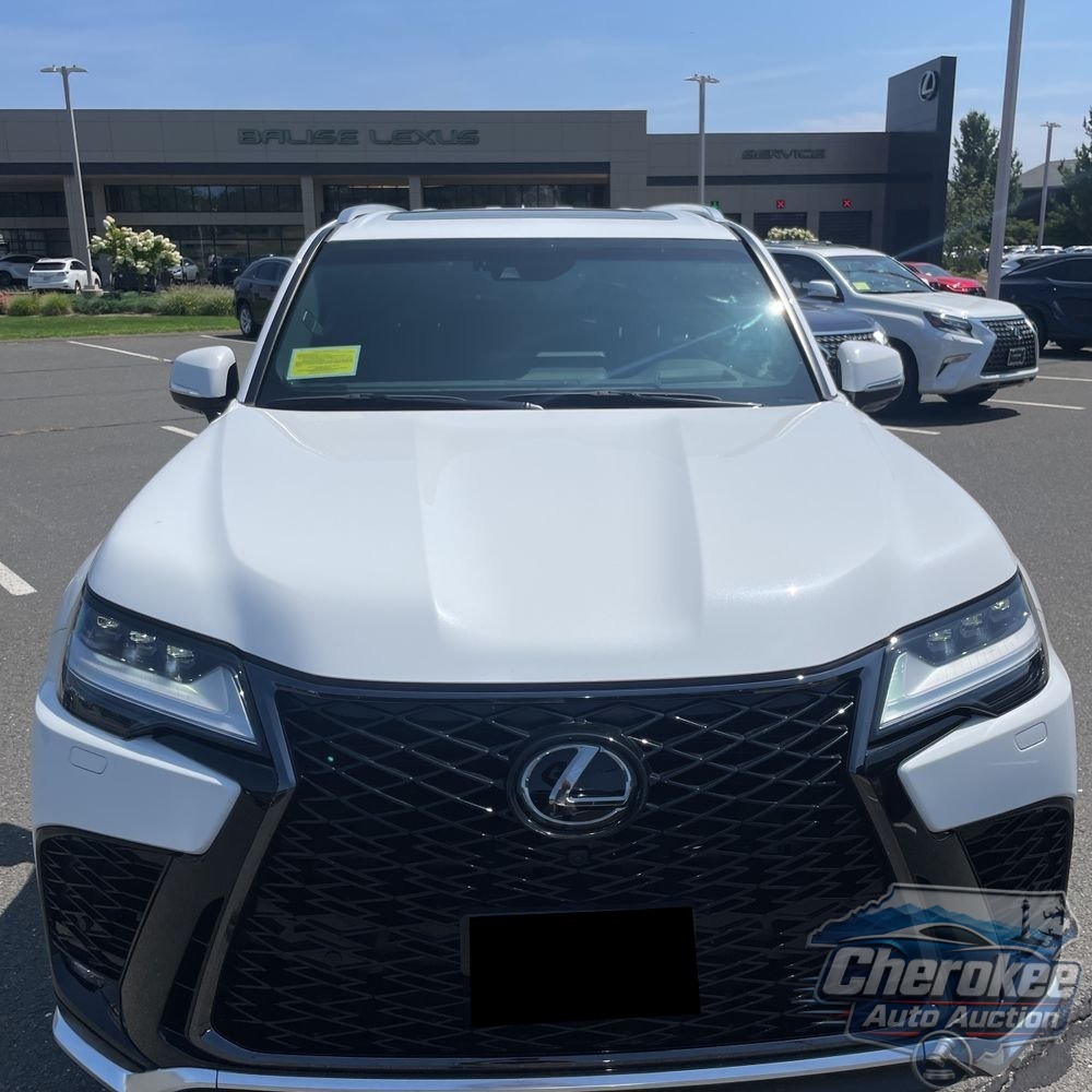 2023 Lexus LX 600 F SPORT Handling