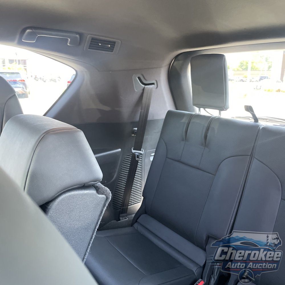 2023 Lexus LX 600 F SPORT Handling