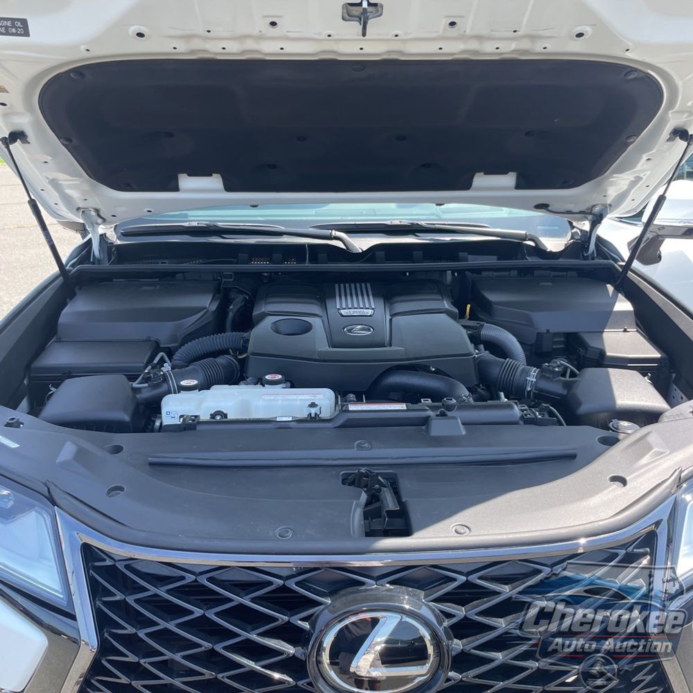 2023 Lexus LX 600 F SPORT Handling