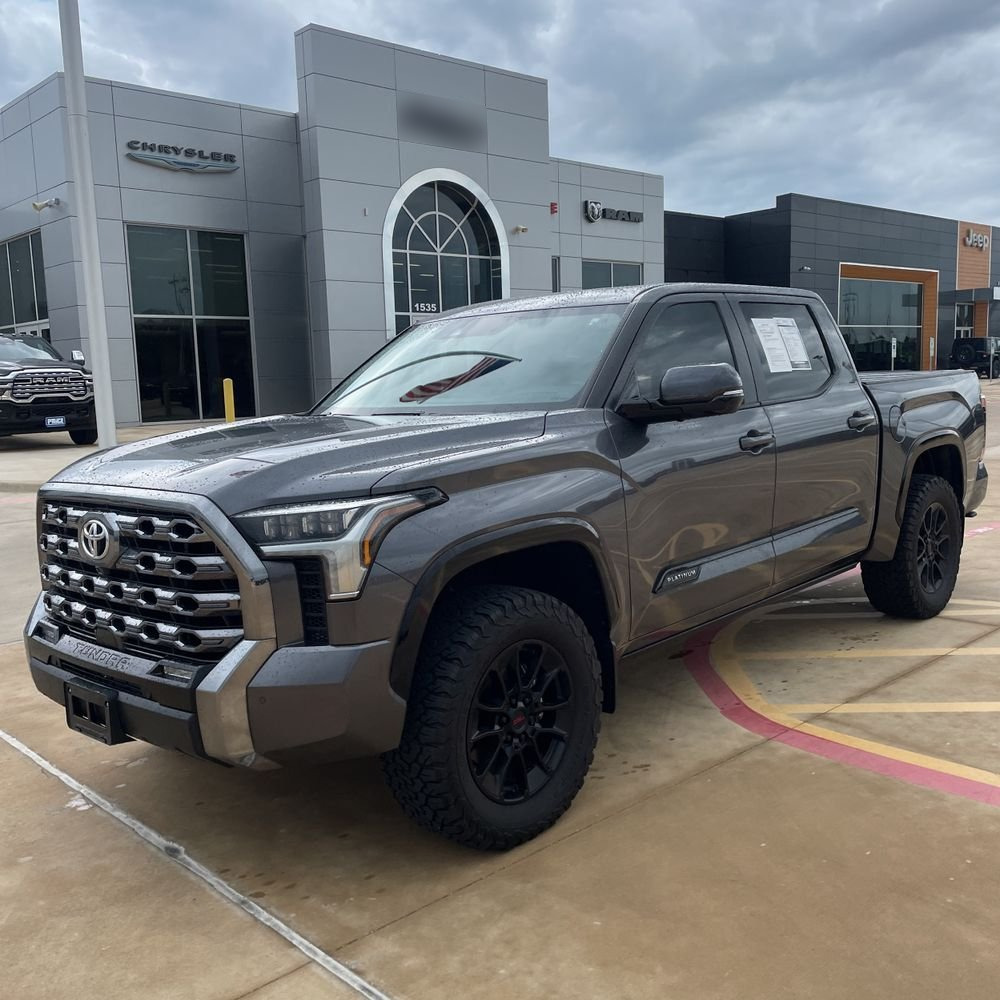 2024 Toyota Tundra Platinum