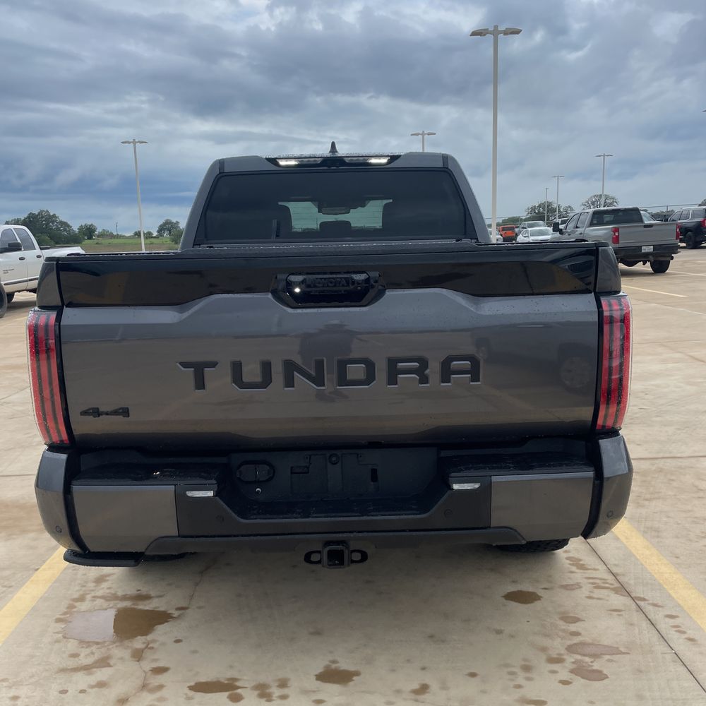 2024 Toyota Tundra Platinum