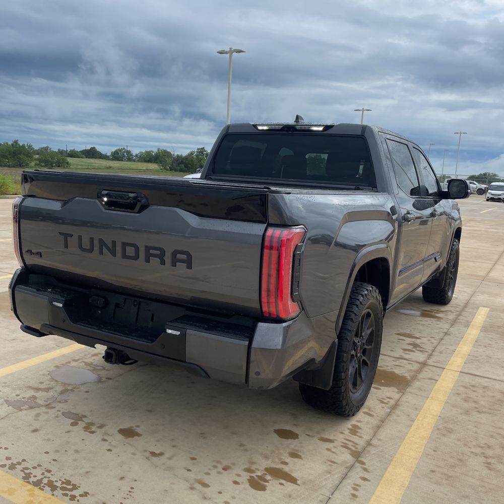 2024 Toyota Tundra Platinum