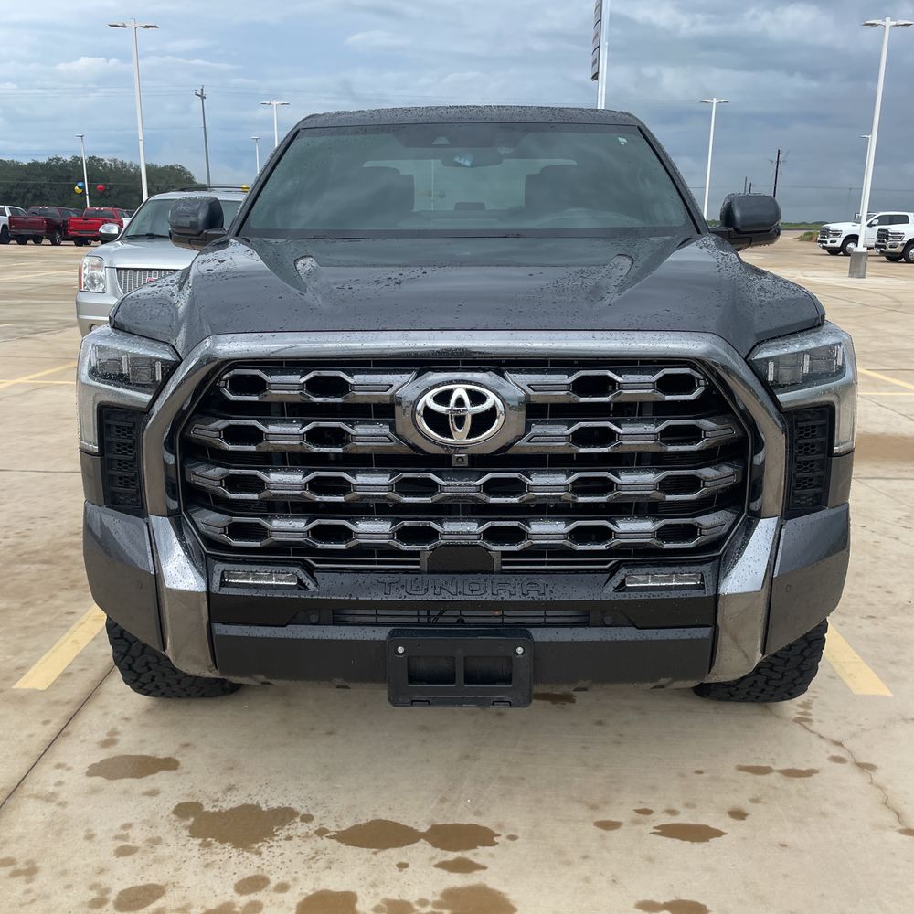 2024 Toyota Tundra Platinum