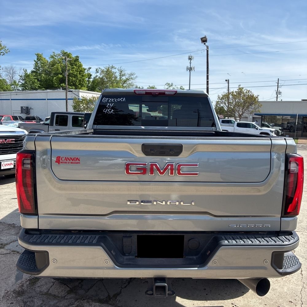 2024 GMC Sierra 2500HD Denali
