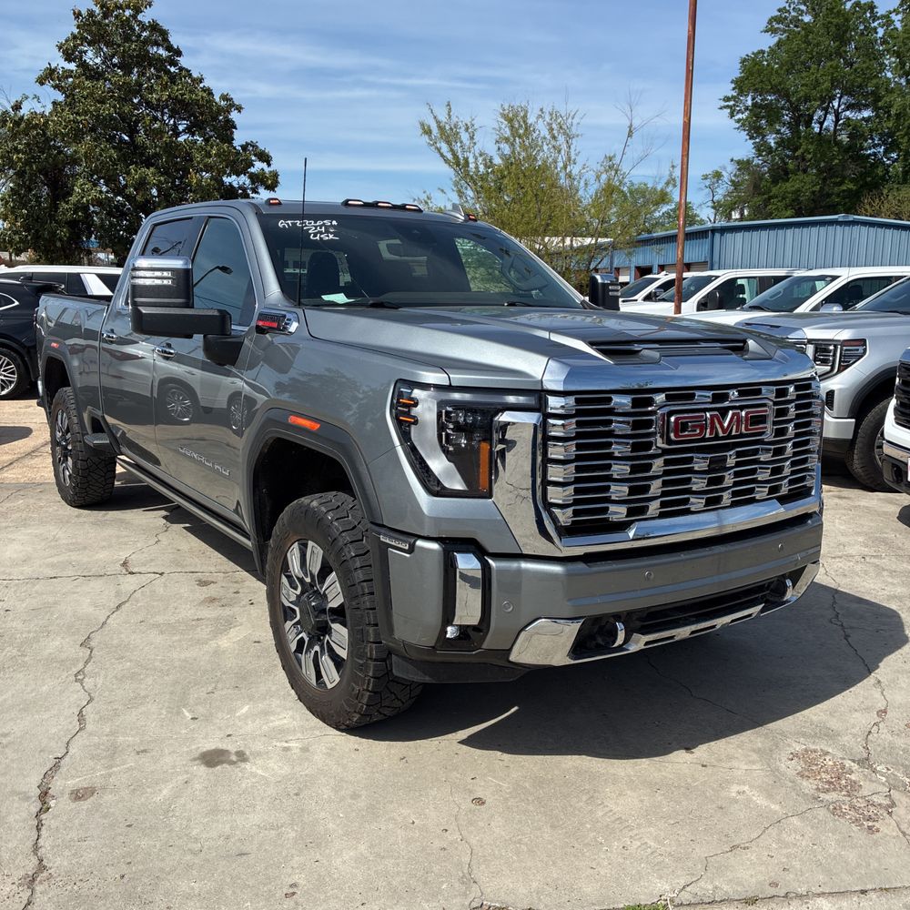 2024 GMC Sierra 2500HD Denali