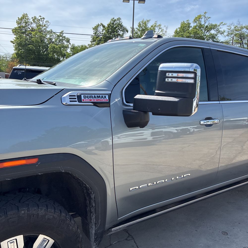 2024 GMC Sierra 2500HD Denali