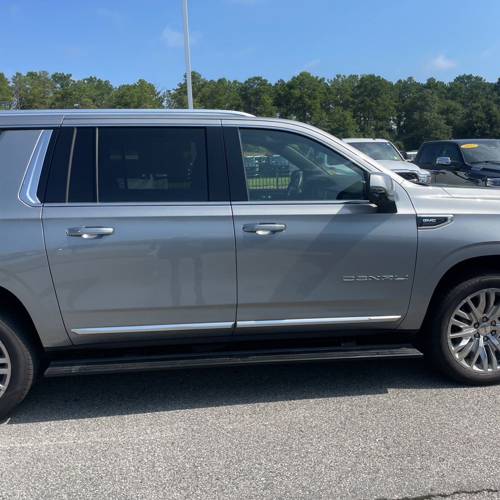 2024 GMC Yukon XL Denali