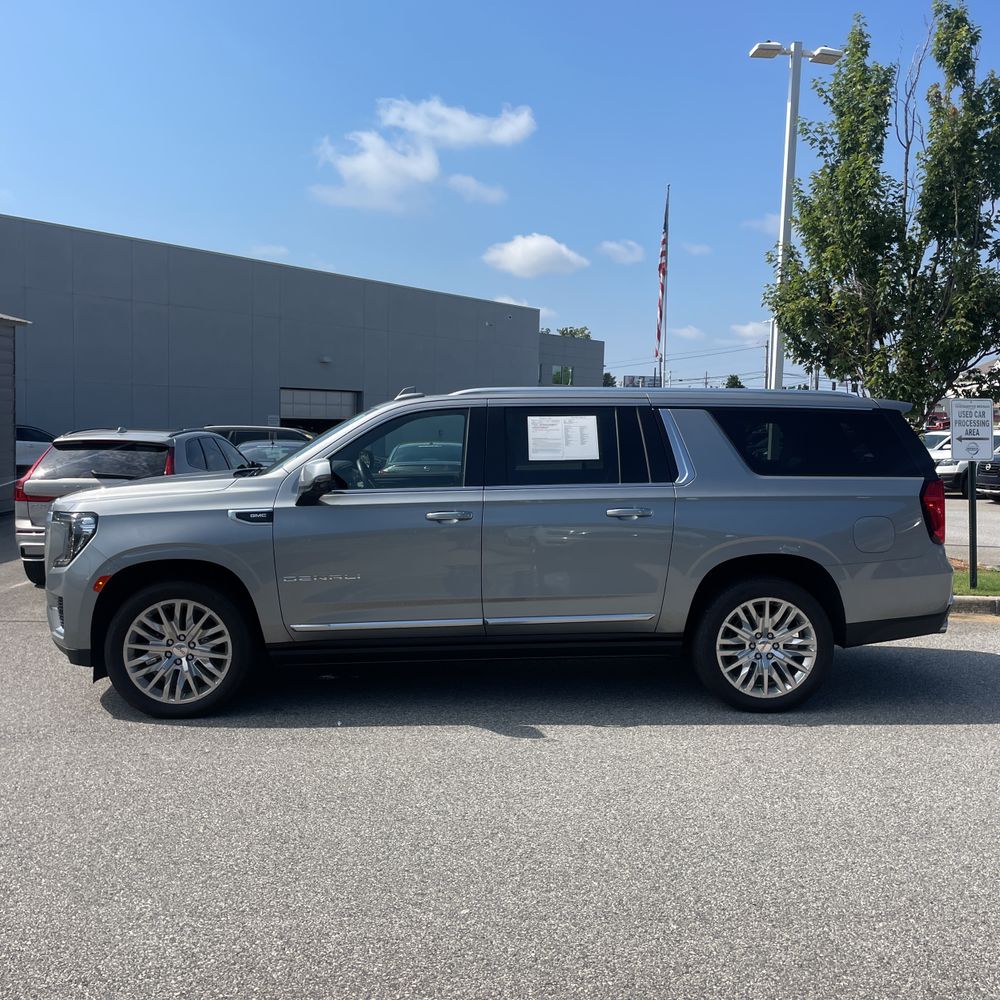 2024 GMC Yukon XL Denali