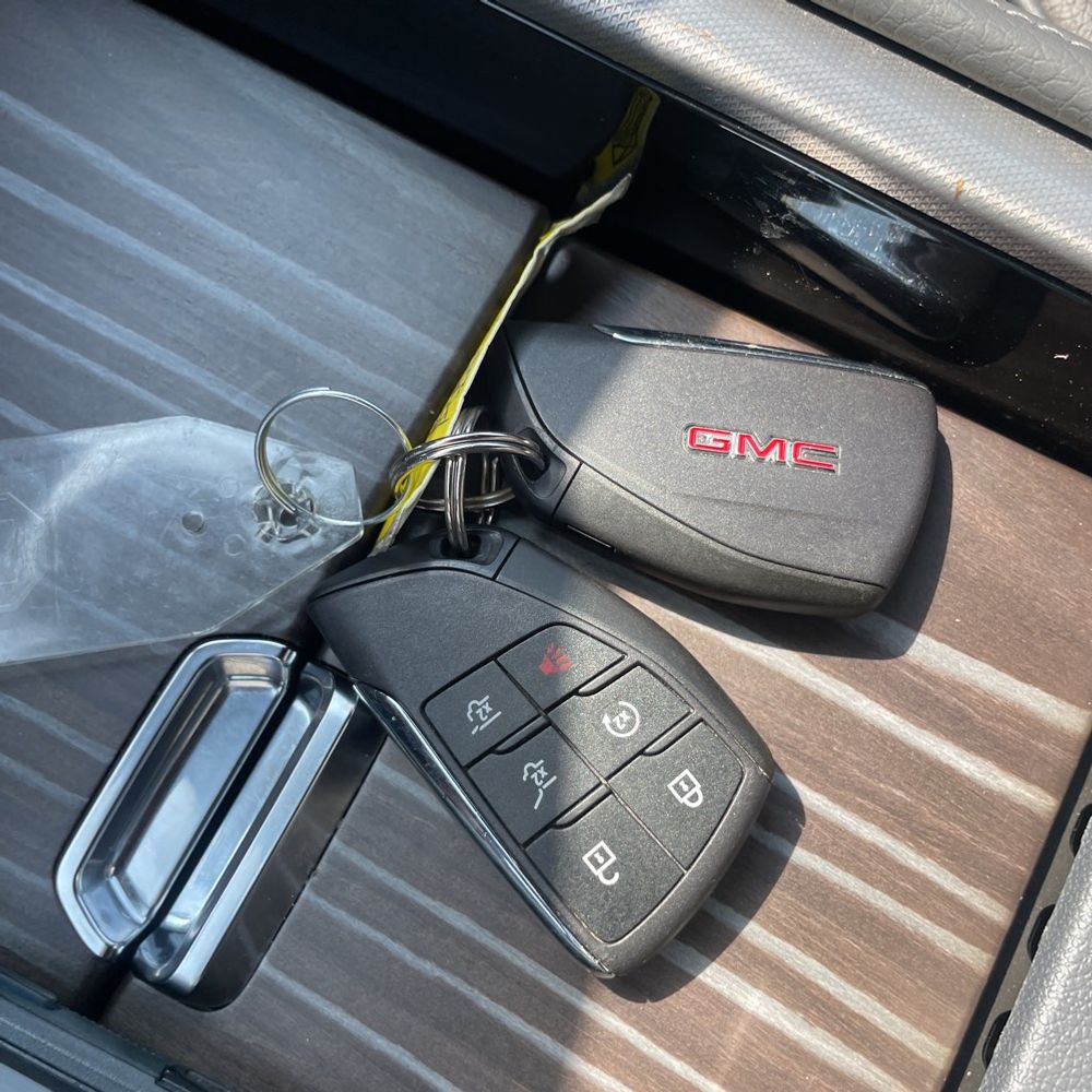 2024 GMC Yukon XL Denali