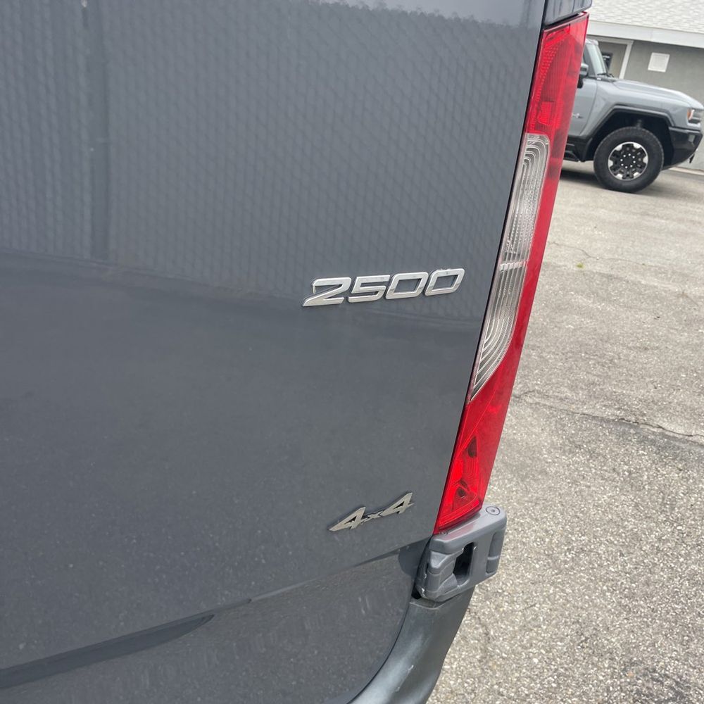 2022 Mercedes-Benz Sprinter 2500