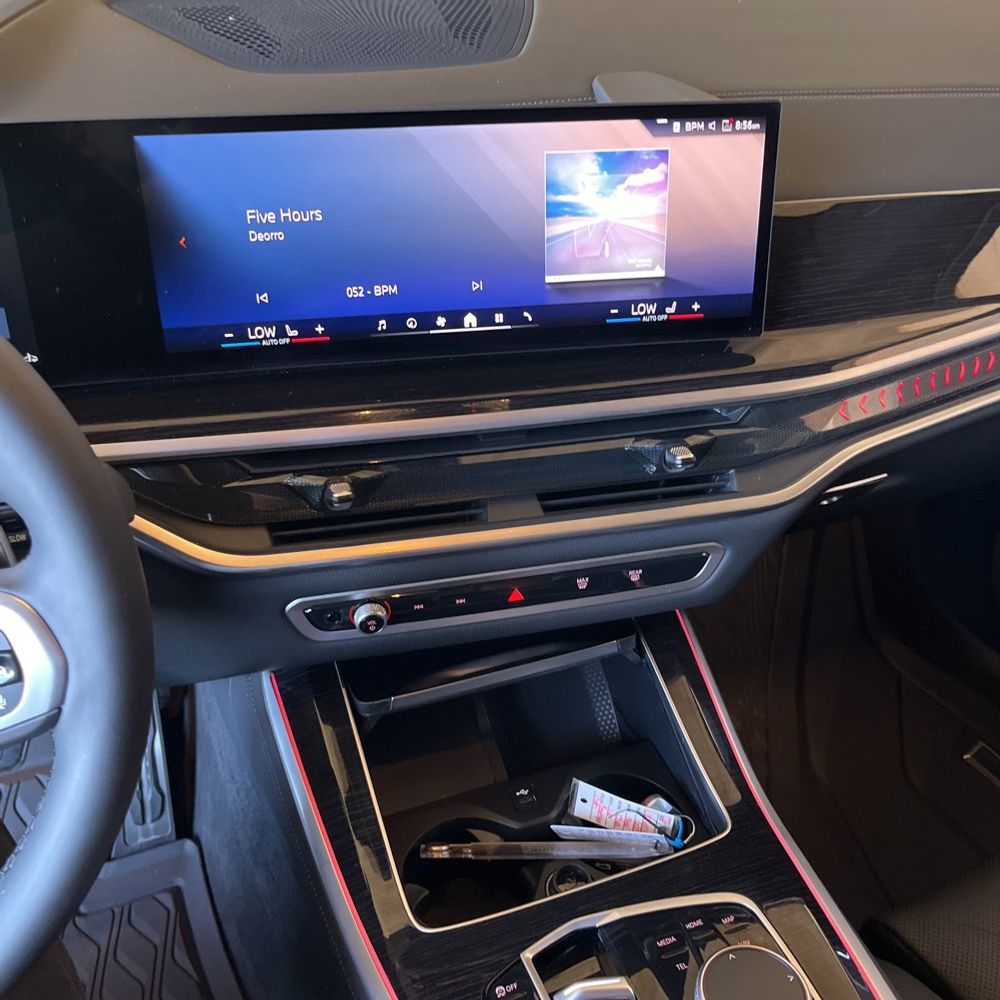 2025 BMW X5 sDrive40i