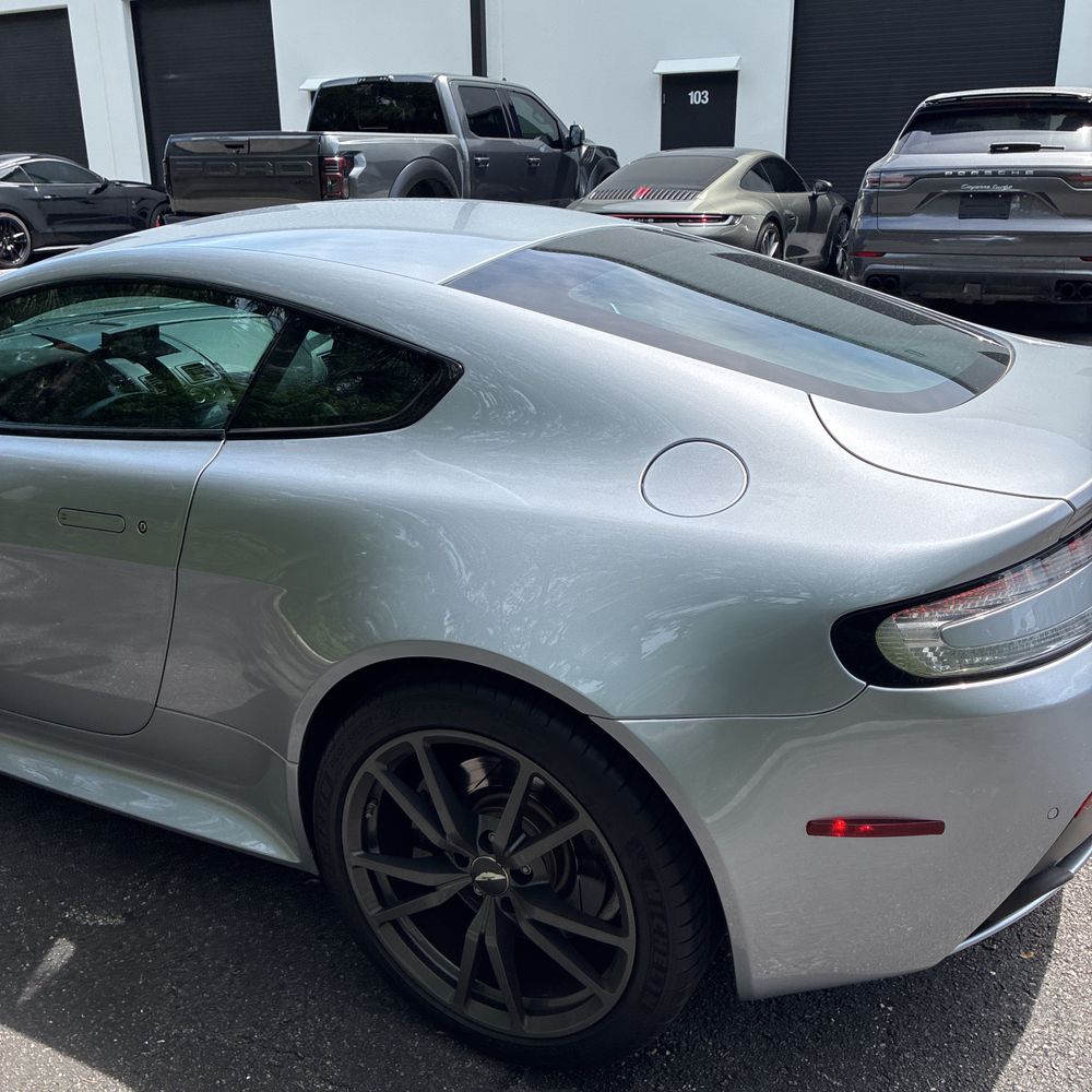 2015 Aston Martin V8 Vantage GT