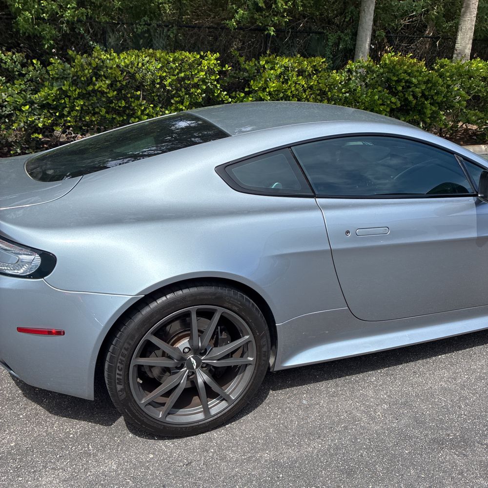 2015 Aston Martin V8 Vantage GT