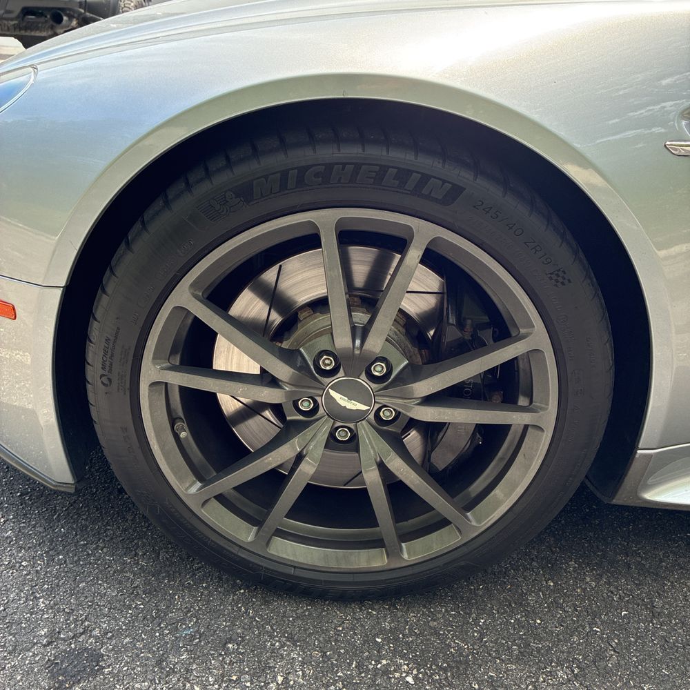 2015 Aston Martin V8 Vantage GT
