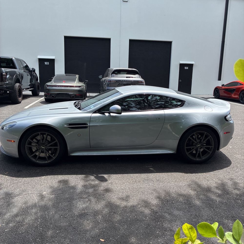 2015 Aston Martin V8 Vantage GT