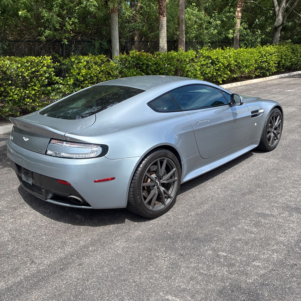 2015 Aston Martin V8 Vantage GT