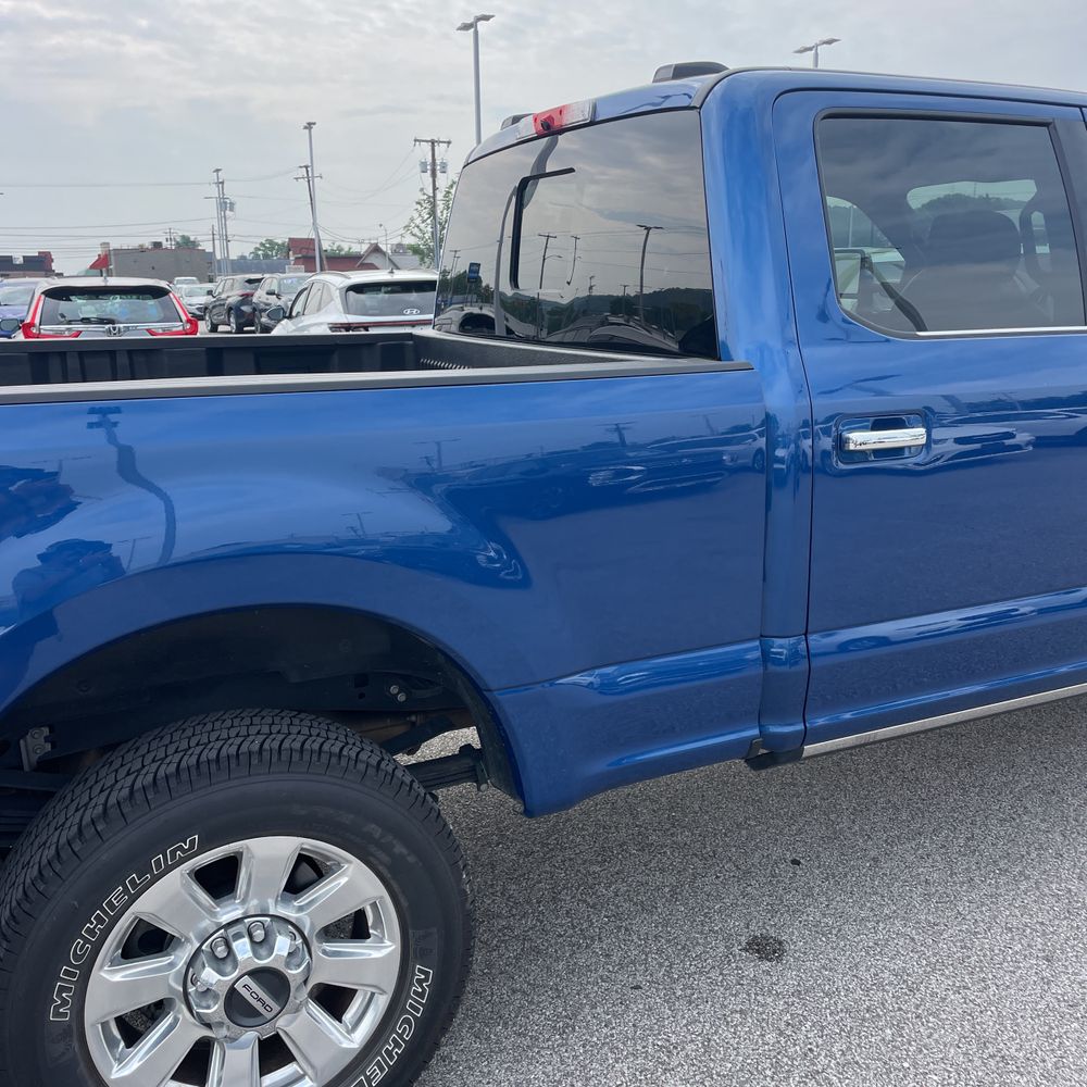 2022 Ford F-350 Super Duty Platinum