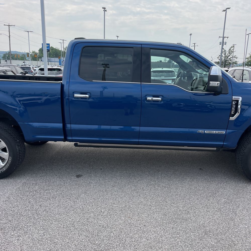 2022 Ford F-350 Super Duty Platinum