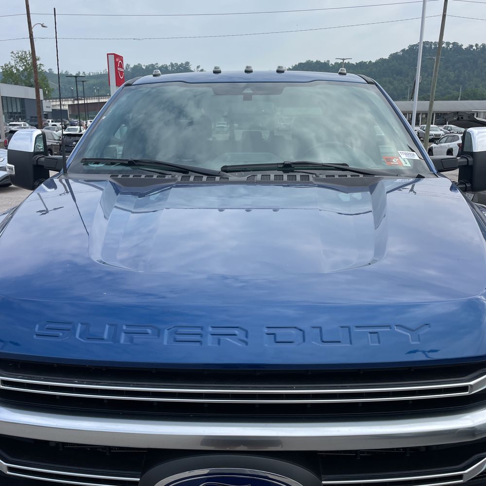 2022 Ford F-350 Super Duty Platinum