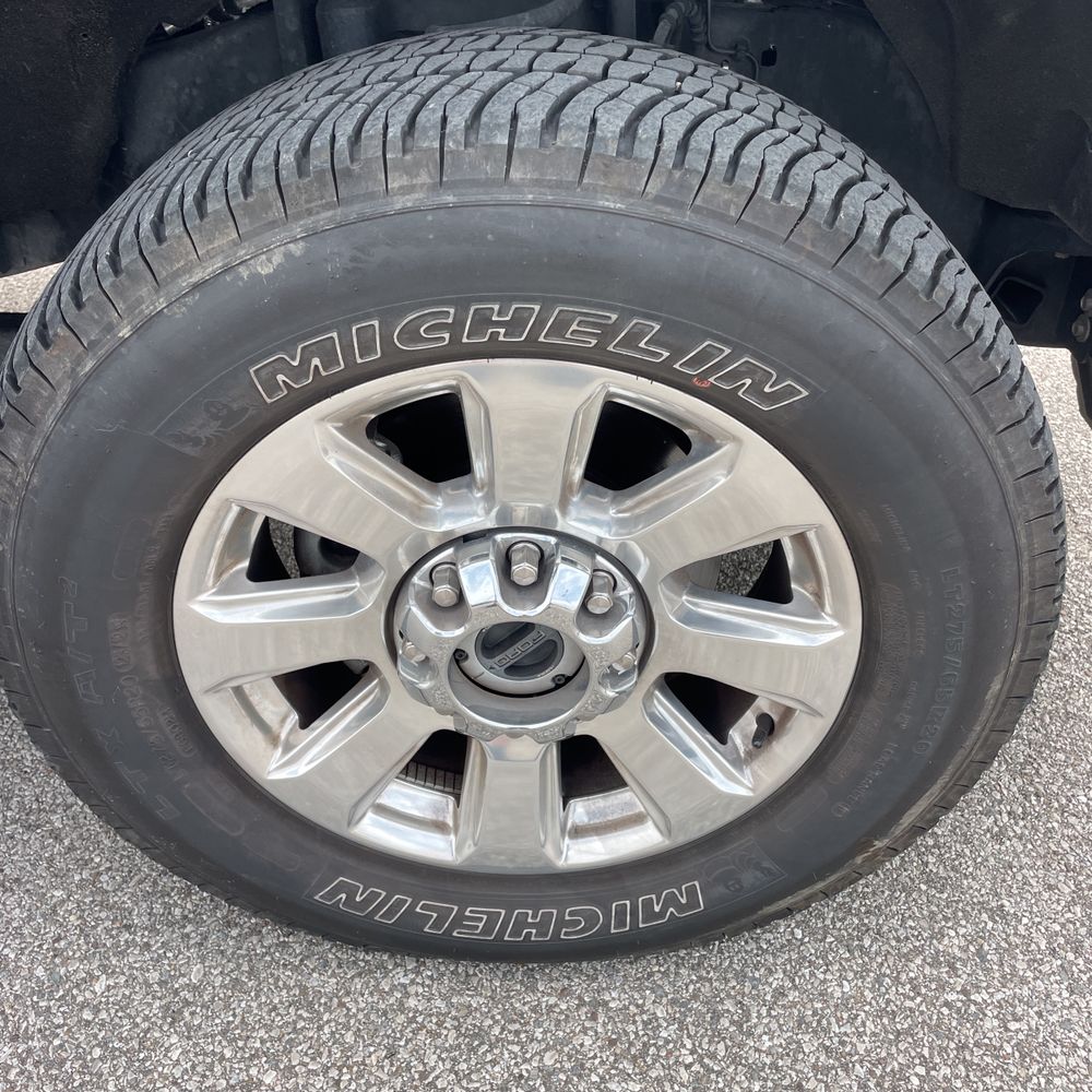 2022 Ford F-350 Super Duty Platinum