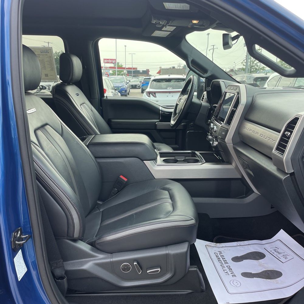 2022 Ford F-350 Super Duty Platinum