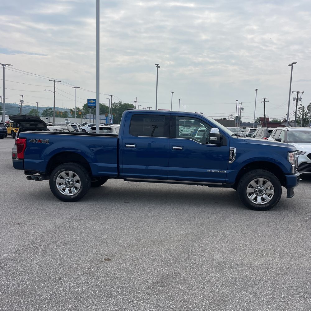 2022 Ford F-350 Super Duty Platinum