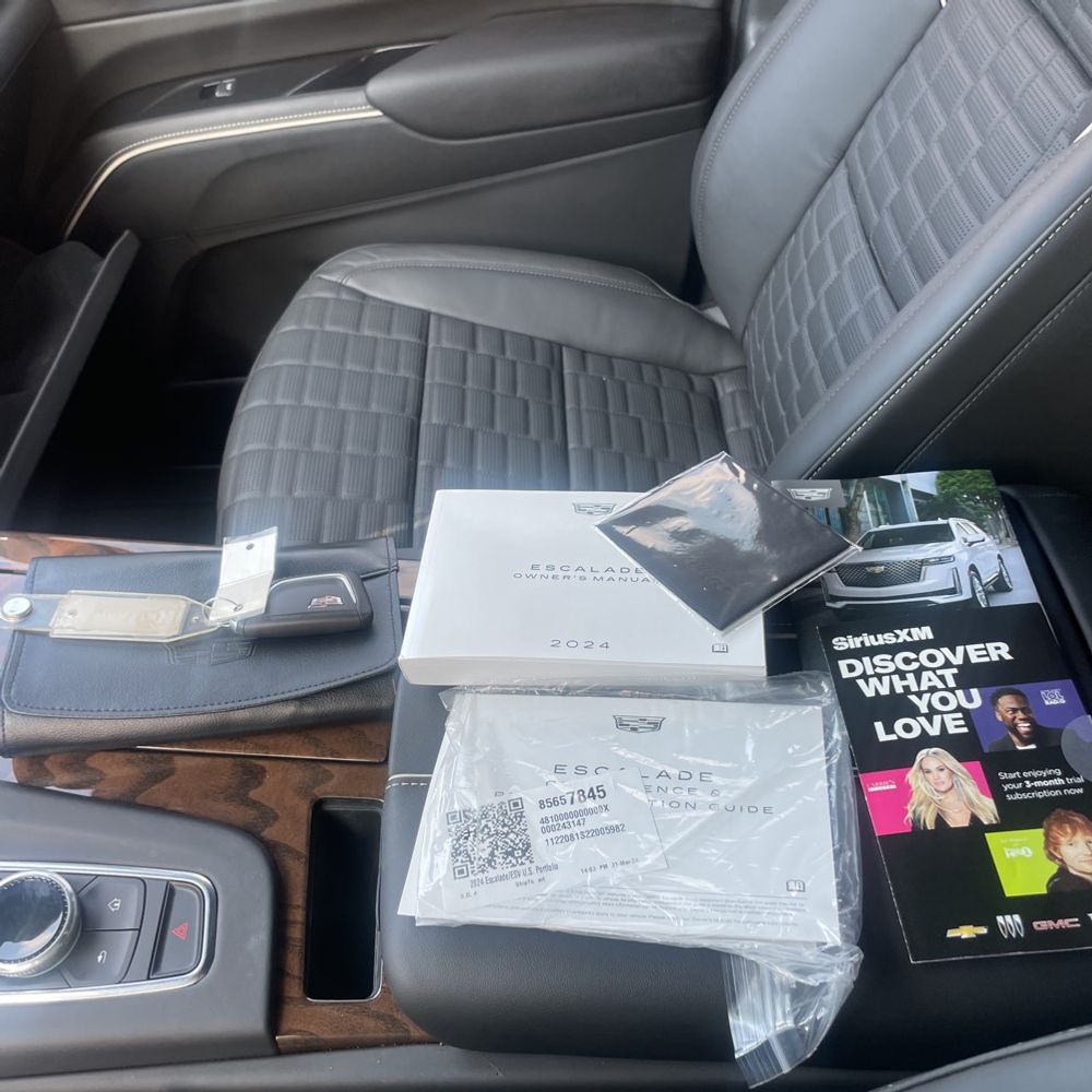 2024 Cadillac Escalade Premium Luxury Platinum
