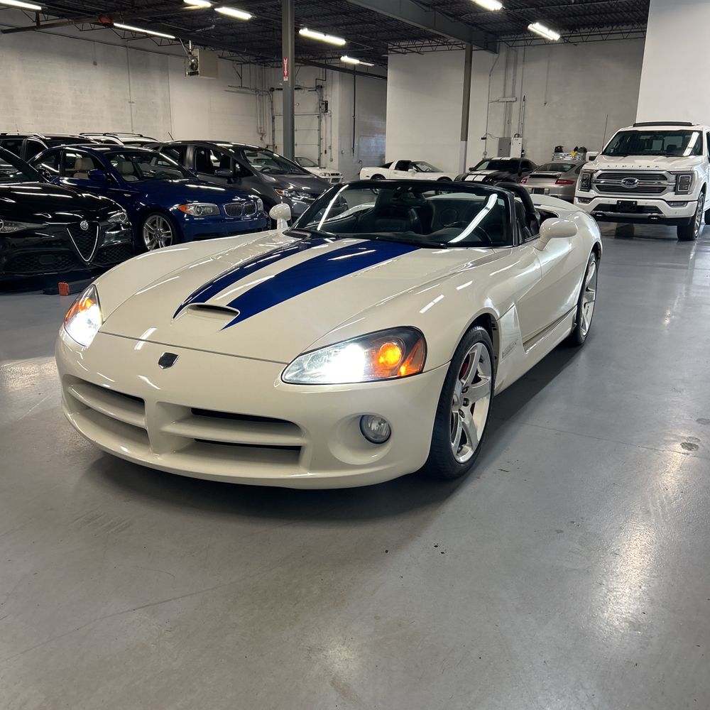 2005 Dodge Viper