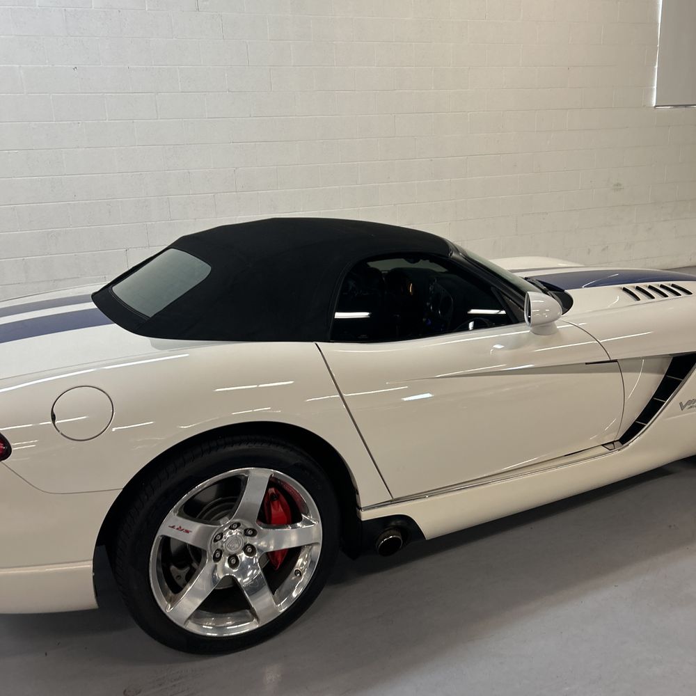 2005 Dodge Viper SRT-10