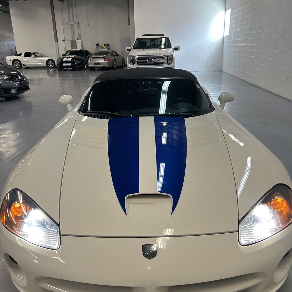 2005 Dodge Viper SRT-10