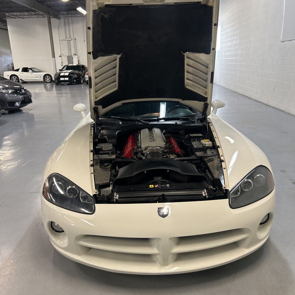 2005 Dodge Viper SRT-10