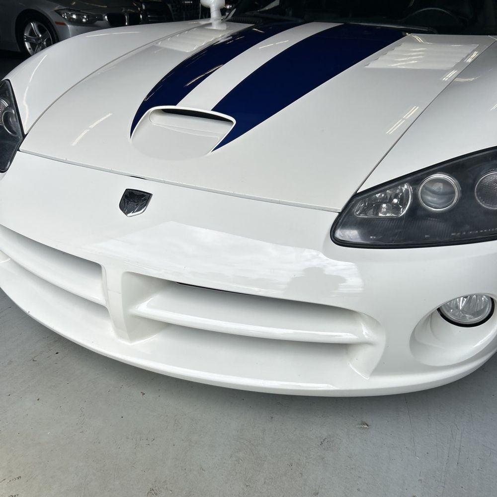 2005 Dodge Viper SRT-10