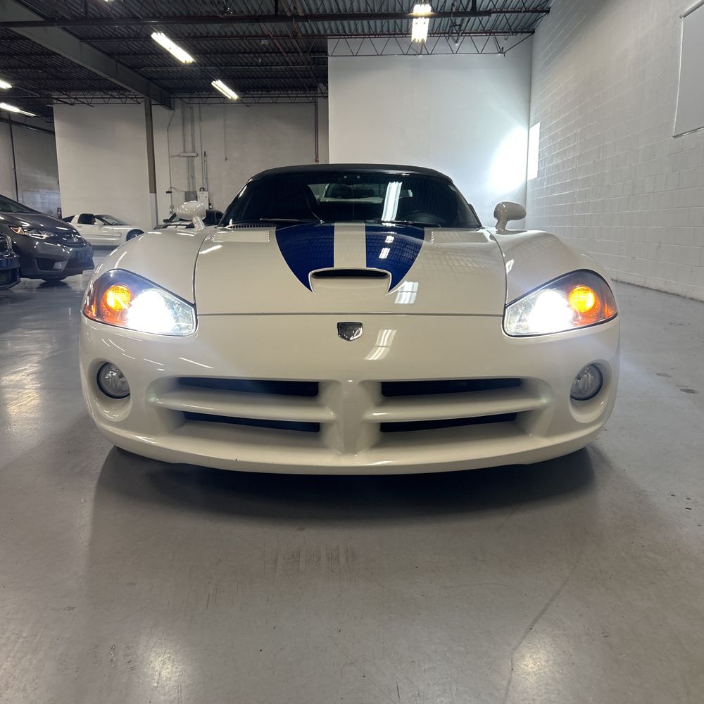 2005 Dodge Viper SRT-10