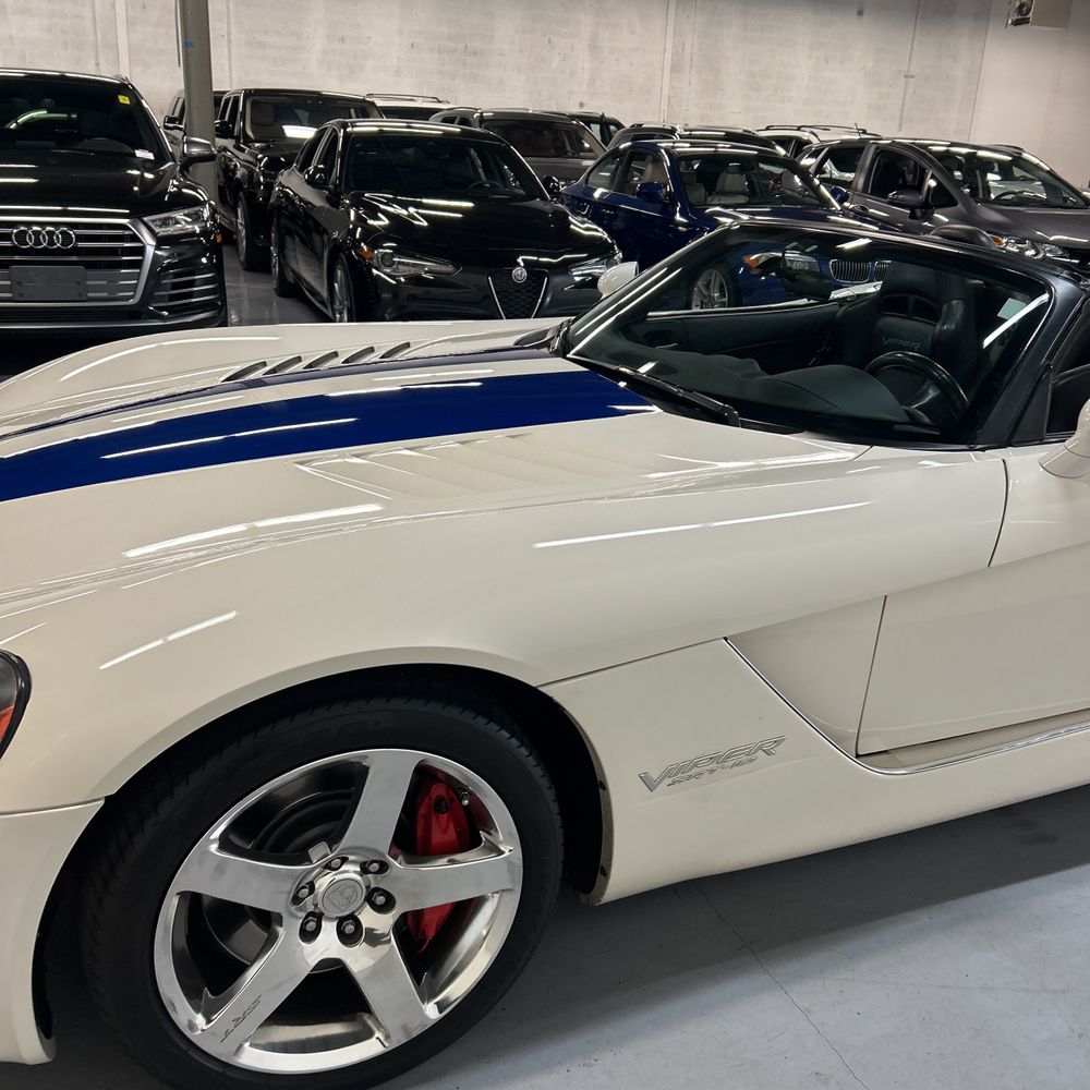 2005 Dodge Viper SRT-10