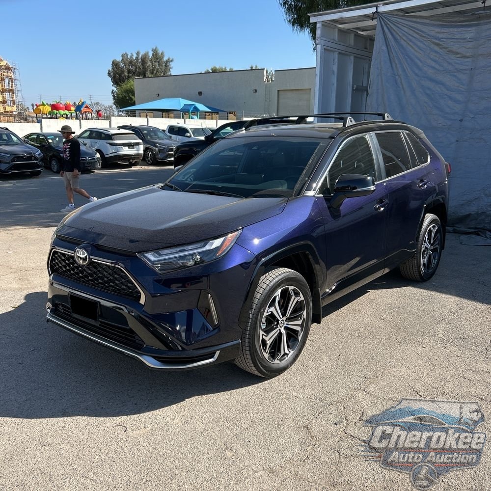 2025 Toyota RAV4 Plug-in Hybrid XSE