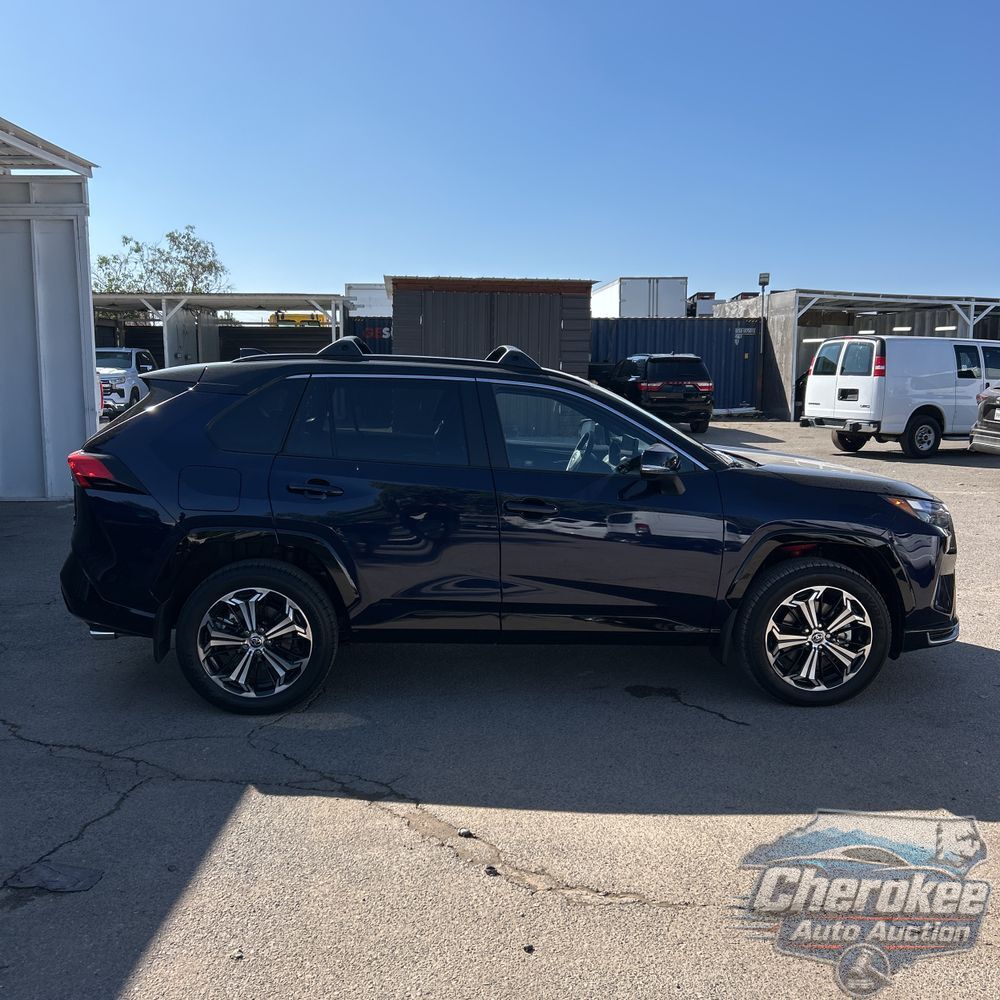 2025 Toyota RAV4 Plug-in Hybrid XSE